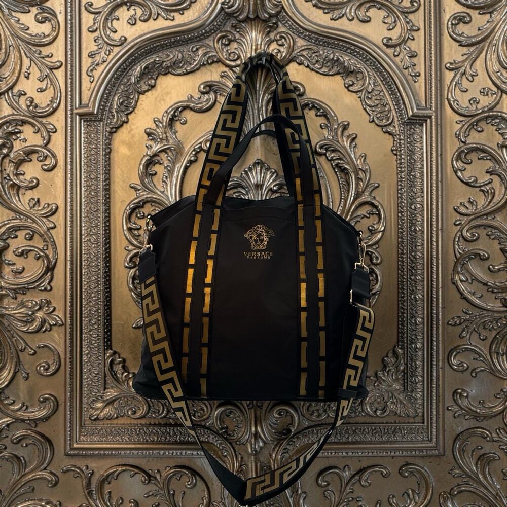 VERSACE PARFUMS MEDUSA & GREEK KEY PAT SHOULDER TOTE BAG/WEEKENDER BAG